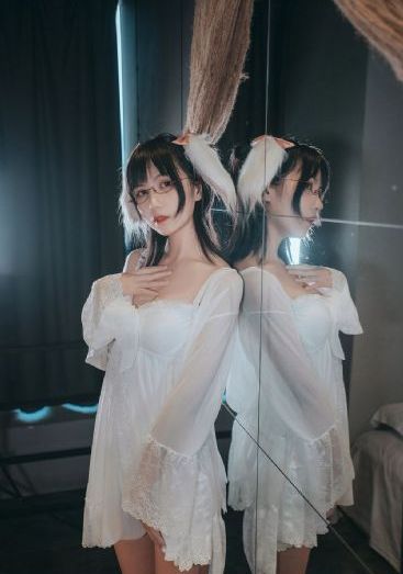 国产在线精品二区刘亦菲_影视大全免费在线观看播放