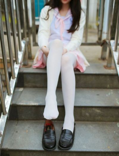 欧美制服丝袜在线_1080P在线视频播放
