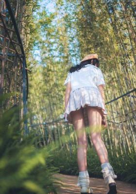 亚洲综合另类小说色六月_BD韩语电影免费在线